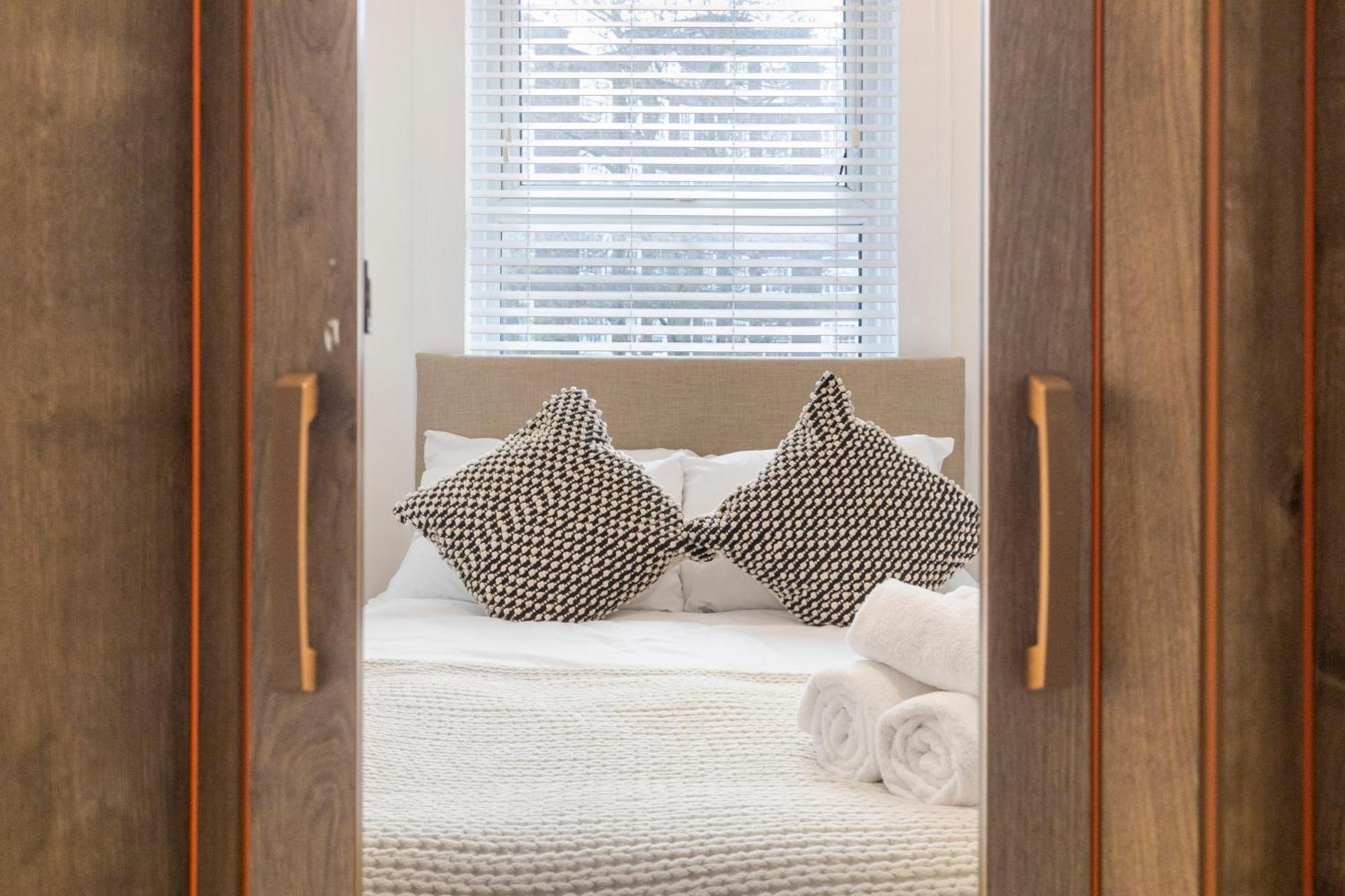 Rose Suite Camden Town 3 Bedroom Sleeps 11 ロンドン エクステリア 写真